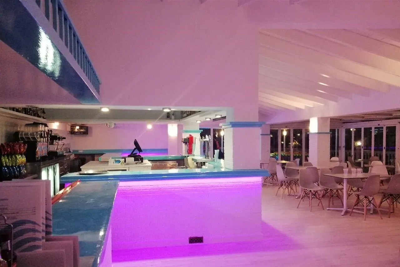 Aparthotel Holiday Center Santa Ponsa