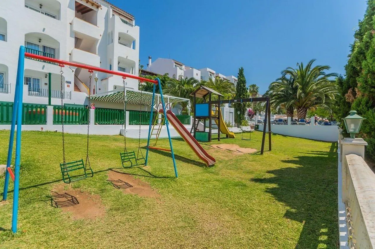 Aparthotel Holiday Center Santa Ponsa 3*,
