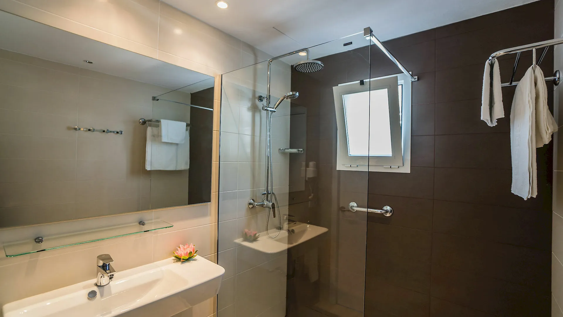 Aparthotel Holiday Center Santa Ponsa Spain